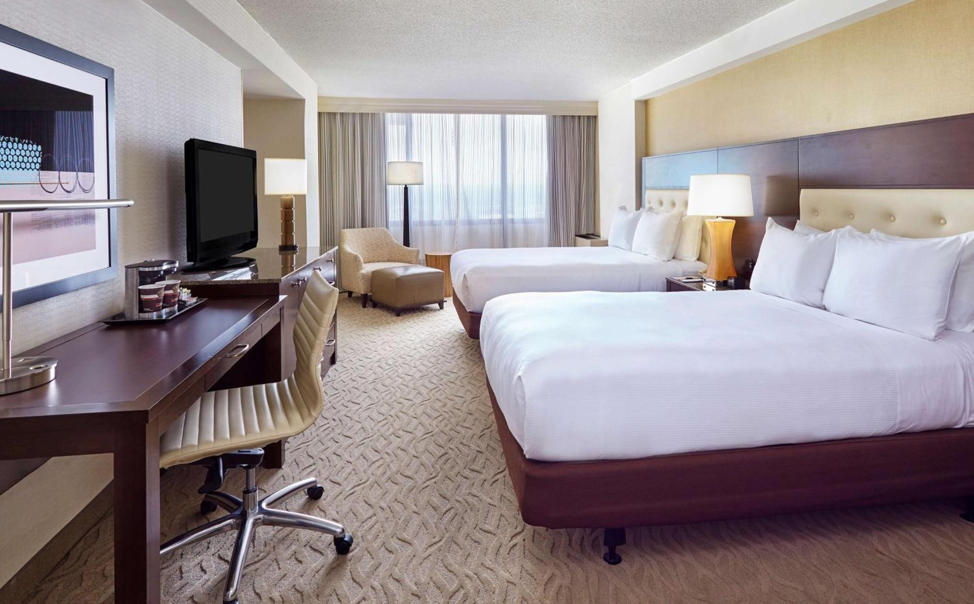 ดับเบิ้ลทรี วอชิงตัน ดีซี คริสตัลซิตี้ โฮเต็ล Hotel อาร์ลิงตัน ภายนอก รูปภาพ